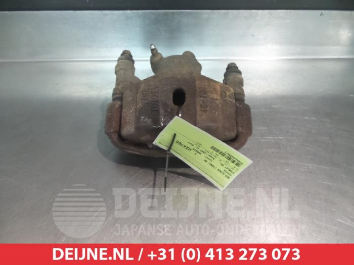 Toyota Starlet Rear brake calliper, right O377306