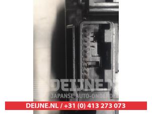Toyota Auris Light switch O307428 photo 4