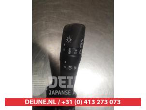 Toyota Auris Light switch O307428 photo 2