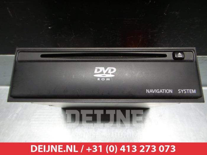 Nissan 350 Z DVD Speler O313640