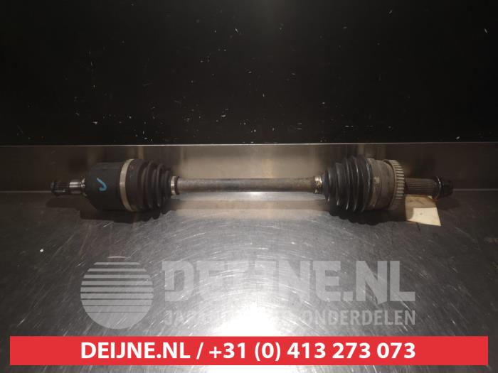 Kia Magentis Aandrijfas links-voor O317960