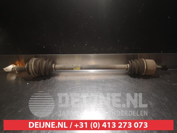 Hyundai Santafe Aandrijfas links-achter O374789