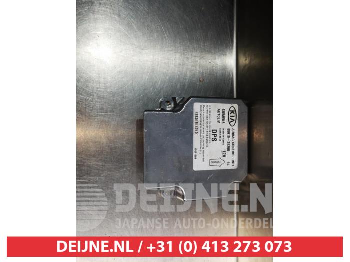 Kia Sorento Airbag Module O303046