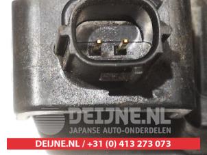 Toyota Rav-4 Airbag-Sensor O334555 foto 3