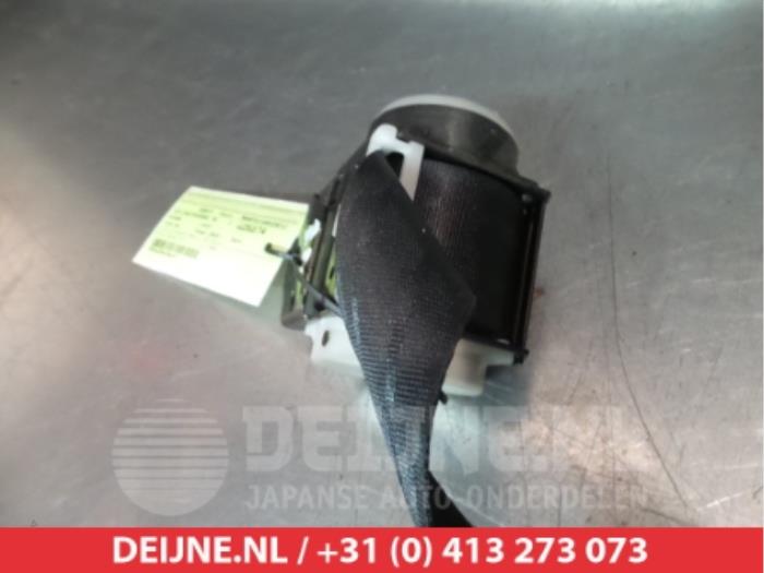 Nissan Pixo Veiligheidsgordel rechts-achter O315942