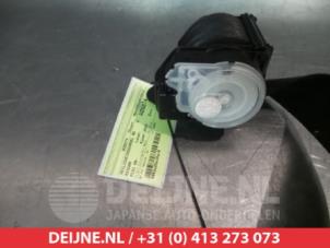 Nissan Pixo Rear seatbelt, right O315942 photo 2