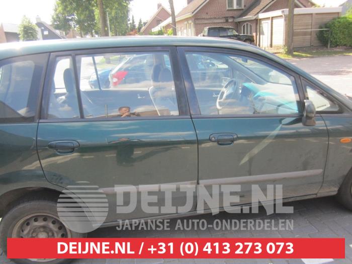 Mazda Premacy Portier 4Deurs links-voor O272149