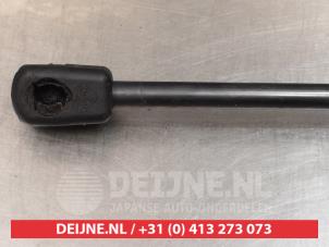 Suzuki Swift Gasdämpfer rechts hinten O295395 foto 3