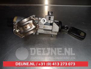 Mazda Premacy Zündschloss+Schlüssel O334714 foto 2