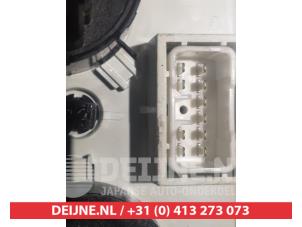 Daewoo Kalos Kachel Bedieningspaneel O305943 foto 4