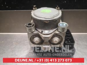 Toyota Hilux ABS Pumpe O338438 foto 2