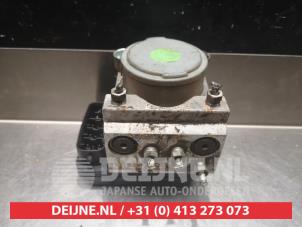 Toyota Hilux ABS Pumpe O338438 foto 4