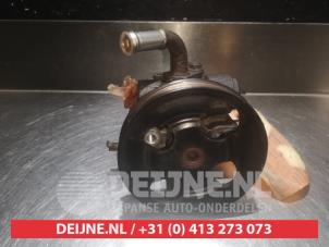 Gebruikte Stuurbekrachtiging Pomp Suzuki Grand Vitara II (JT) 1.6 16V Prijs € 35,00 Margeregeling aangeboden door V.Deijne Jap.Auto-onderdelen BV