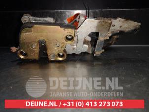Suzuki Vitara Türschlossmechanik 2-türig rechts O279259 foto 3