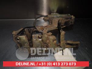 Suzuki Vitara Door lock mechanism 2-door, left O279090 photo 3