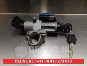 Chevrolet Matiz Ignition lock + key O334596 photo 2