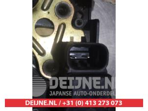 Daewoo Tacuma Türschlossmechanik 4-türig links hinten O280281 foto 3