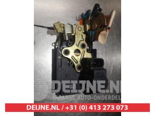Daewoo Tacuma Türschlossmechanik 4-türig links hinten O280281 foto 2