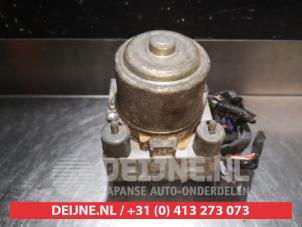 Mitsubishi L200 ABS Pomp O338060 foto 2