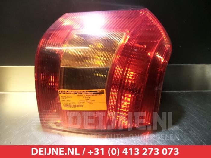 Toyota Corolla Rücklicht rechts O300207