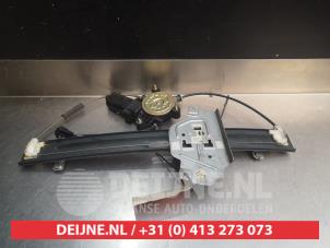 Daewoo Evanda Ruitmechaniek 4Deurs rechts-voor O386266 foto 2
