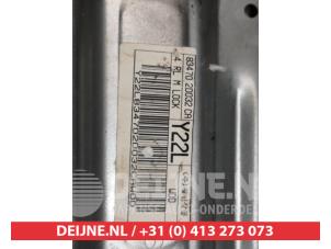 Hyundai Elantra Ruitmechaniek 4Deurs links-achter O290345 foto 2