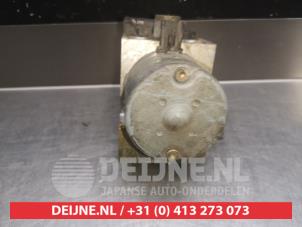 Gebruikte ABS Pomp Nissan Terrano II (R20/TR50) 2.7 TDi Prijs € 25,00 Margeregeling aangeboden door V.Deijne Jap.Auto-onderdelen BV