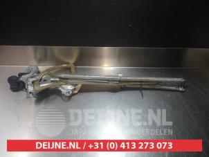 Toyota Avensis Verso Fenstermechanik 4-türig links vorne O276058 foto 2