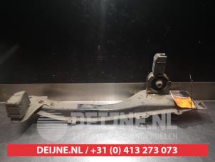 Toyota Corolla Motorbalken O350478 foto 4