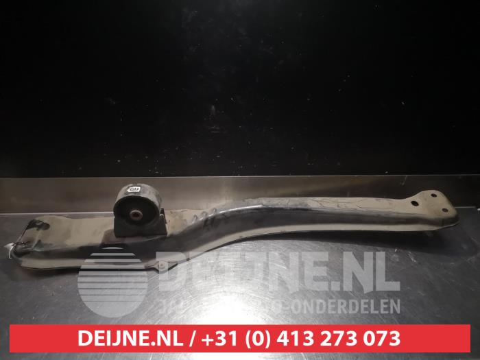Gebruikte Motorbalk Toyota Carina E (T19) 1.8 XLi,GLi 16V Prijs € 25,00 Margeregeling aangeboden door V.Deijne Jap.Auto-onderdelen BV