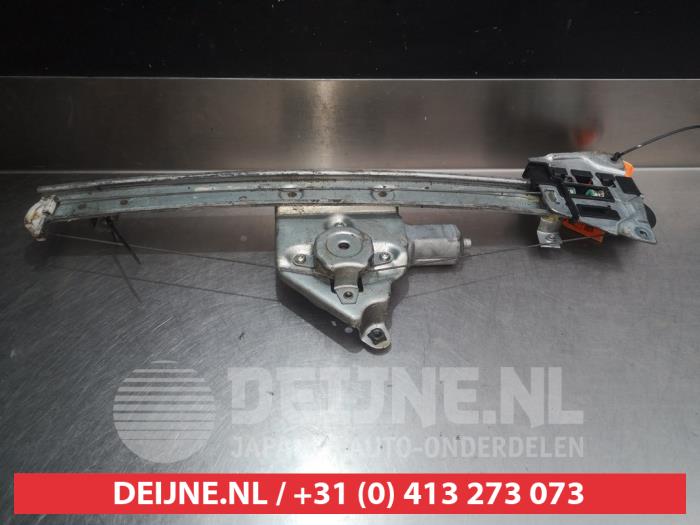 Mitsubishi Grandis Ruitmechaniek 4Deurs rechts-achter O291511