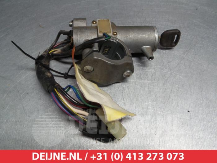 Kia Pregio Zündschloss+Schlüssel O335295