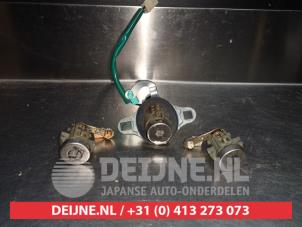 Mazda Premacy Schlossset Zylinder (komplett) O277777 foto 2