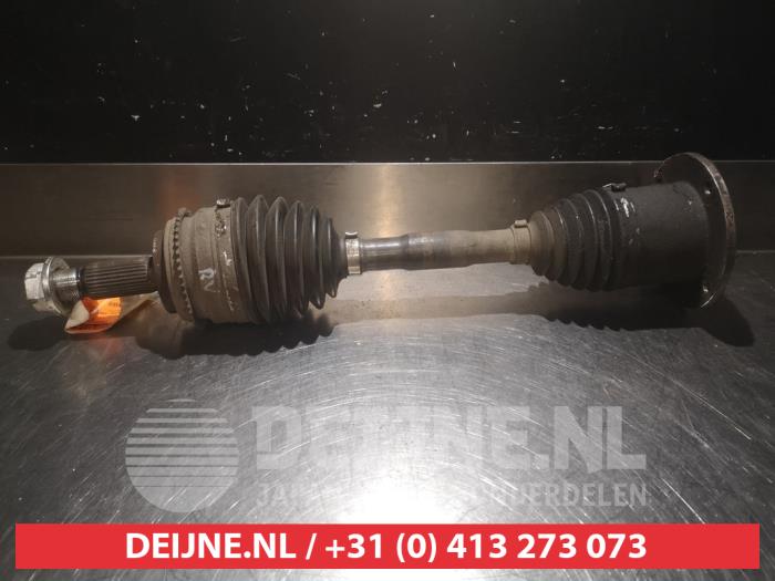 Mitsubishi Pajero Aandrijfas rechts-voor O319627