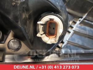 Nissan 350 Z Taillight, left O297851 photo 4