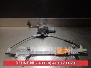 Nissan Almera Ruitmechaniek 4Deurs rechts-achter O291185 foto 2