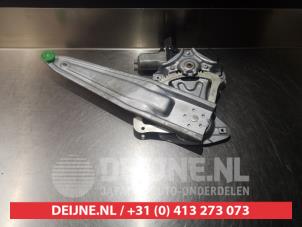 Toyota Auris Ruitmechaniek 4Deurs links-achter O290966 foto 2