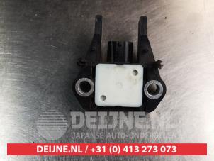 Toyota Yaris Airbag-Sensor O334550 foto 2