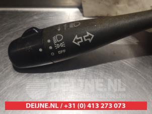 Nissan Terrano Licht Schalter O306804 foto 4