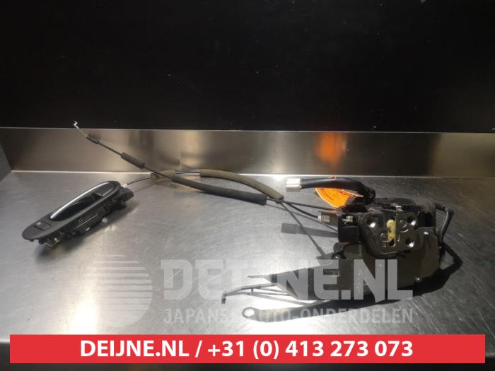 Mazda CX-7 Deurslot Mechaniek 4Deurs links-voor O279356