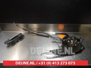 Gebruikte Portierslot Mechaniek 4Deurs links-voor Mazda CX-7 2.3 MZR DISI Turbo 16V AWD Prijs € 50,00 Margeregeling aangeboden door V.Deijne Jap.Auto-onderdelen BV