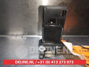Nissan Qashqai Airflow meter O342557 photo 2