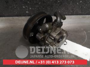 Kia Carens Lenkkraftverstärker Pumpe O331289 foto 2