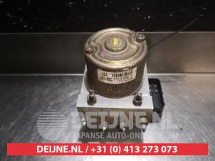 Mitsubishi Space Runner ABS pump O338042 photo 2