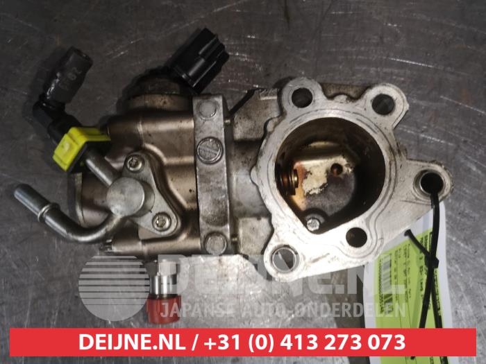 Gebruikte Brandstofpomp Mechanisch Mazda 3 Sport (BK) 2.3i 16V MZR Prijs € 150,00 Margeregeling aangeboden door V.Deijne Jap.Auto-onderdelen BV