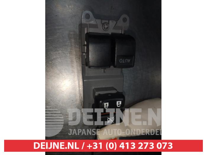 Toyota Verso-S Combischakelaar ramen O312543