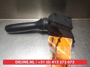 Toyota Verso-S Ruitenwis Schakelaar O310546 foto 3