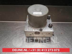 Hyundai I40 ABS pump O337476 photo 4