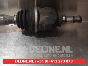 Toyota Auris Front drive shaft, right O320224 photo 3