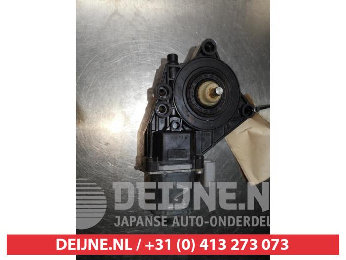 Hyundai IX20 Raammotor Portier O292103